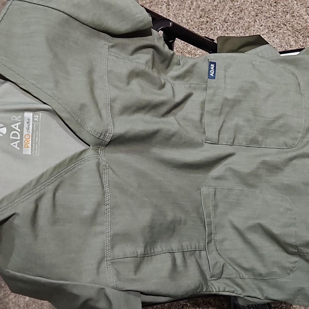 Olive Adar scrub set